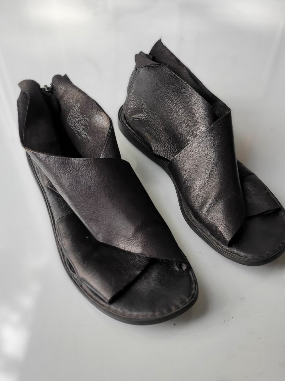 Born Womens Iwa Leather Peep Toe Flat Sandals Black Leather Size 10